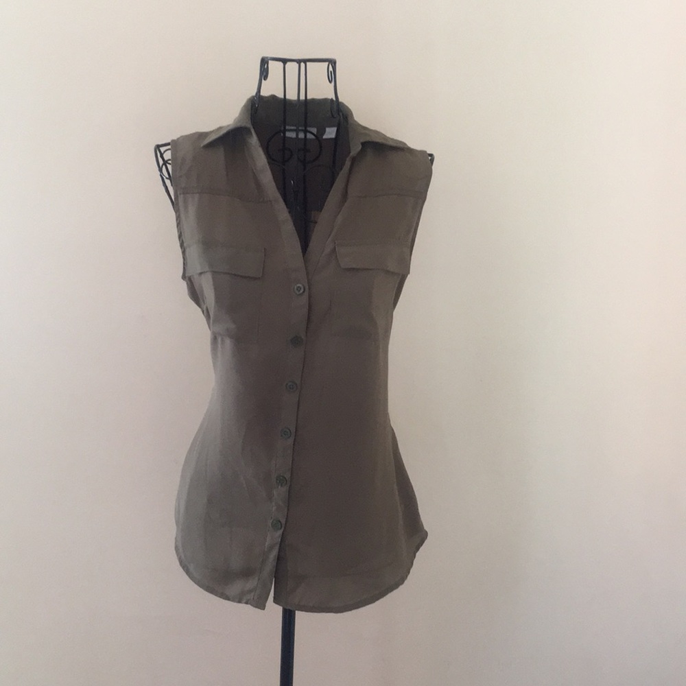 NY&CO top